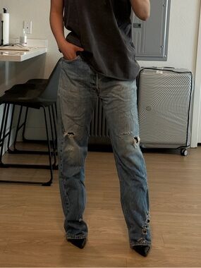 VINTAGE LEVI'S 501 STRAIGHT LEG DISTRESSED 36x34